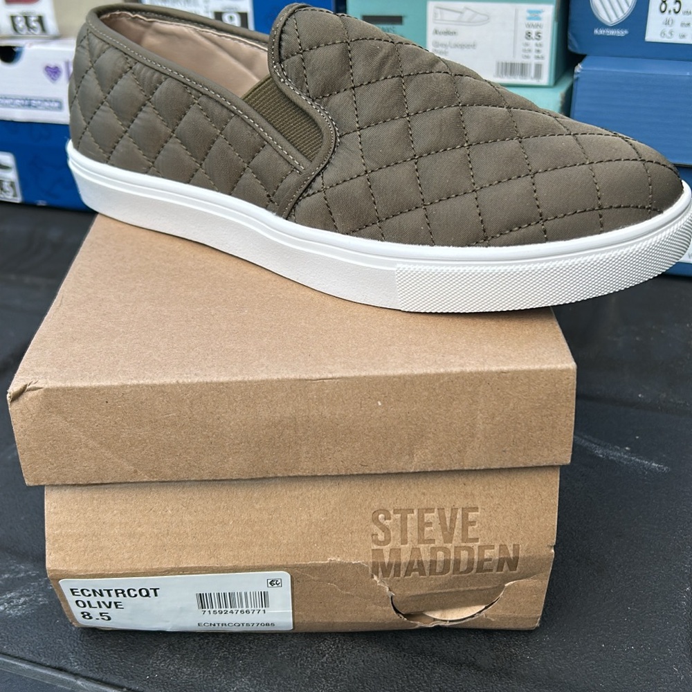 Steve Madden Olive Quilted Loafers